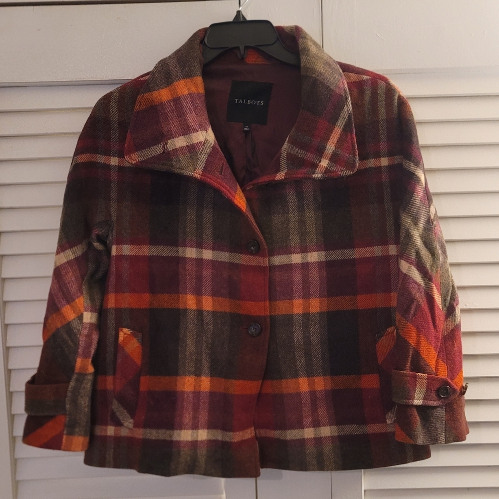 WOMEN'S TALBOTS CROPPED PEA COAT.